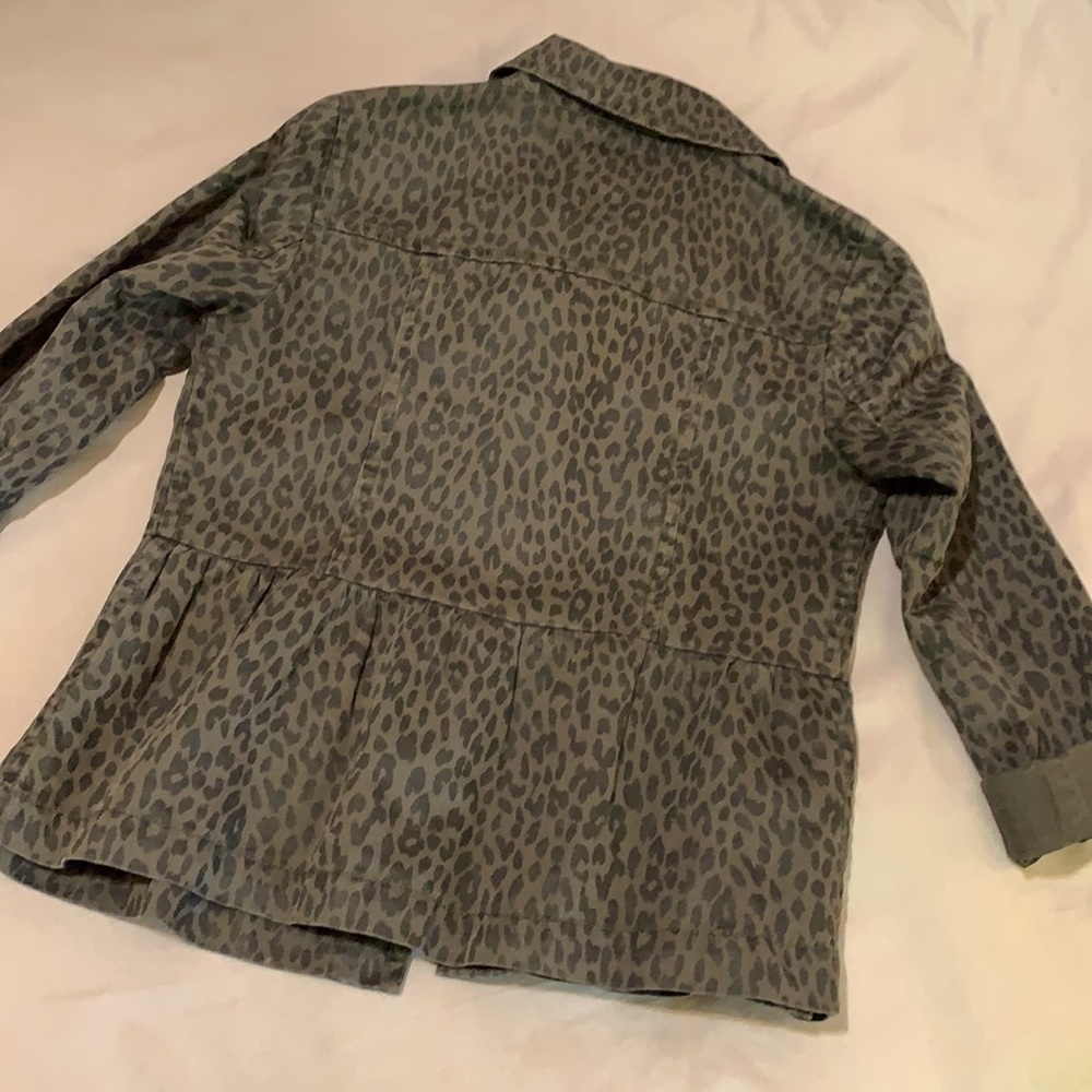 LOFT Leopard 🐆 Utility Jacket - Picture 2 of 14
